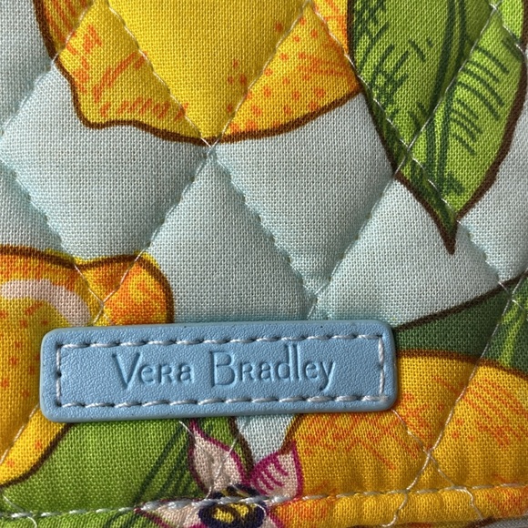 Vera Bradley RFID Small Bifold Wallet in Cotton, Lemon 🍋 Grove fabric NWT - Picture 11 of 11